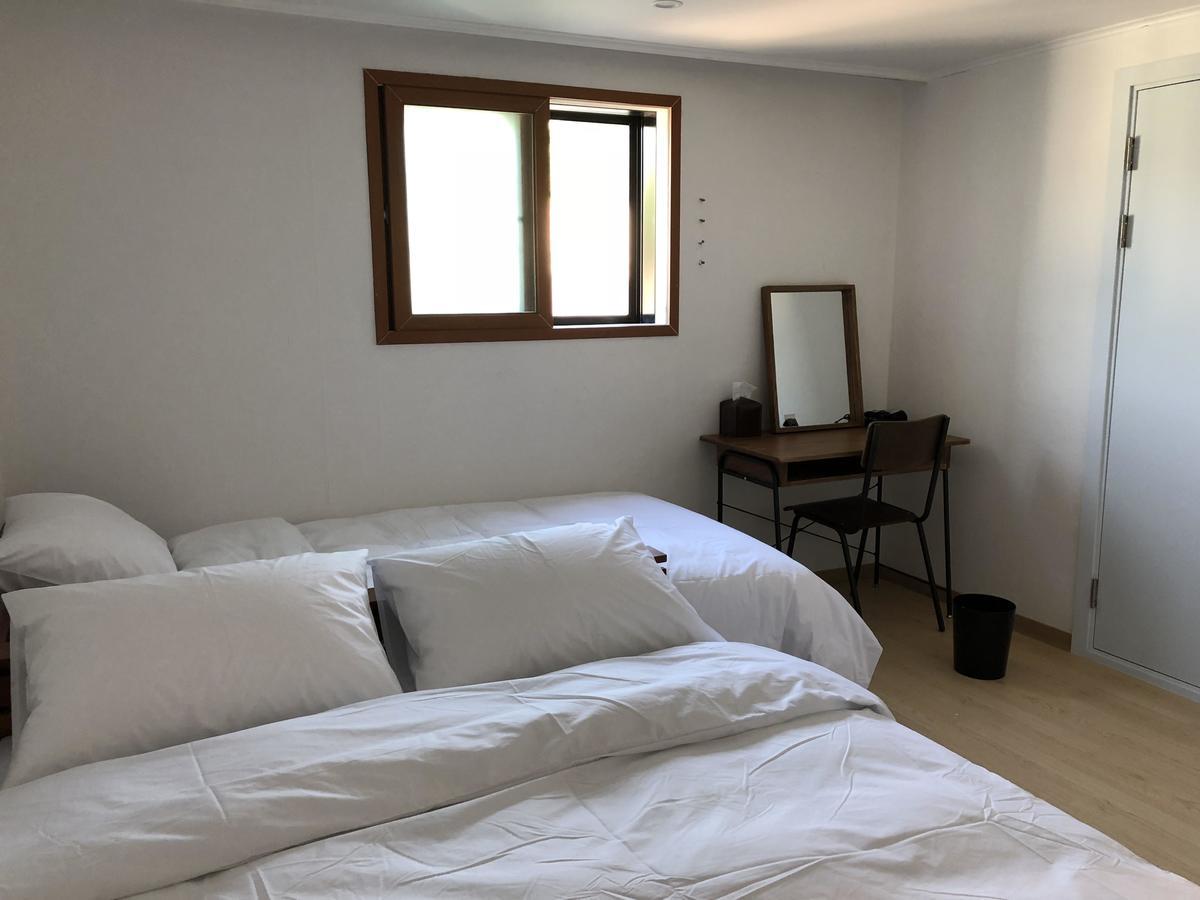 Ultari Hostel Jongno Сеул Экстерьер фото