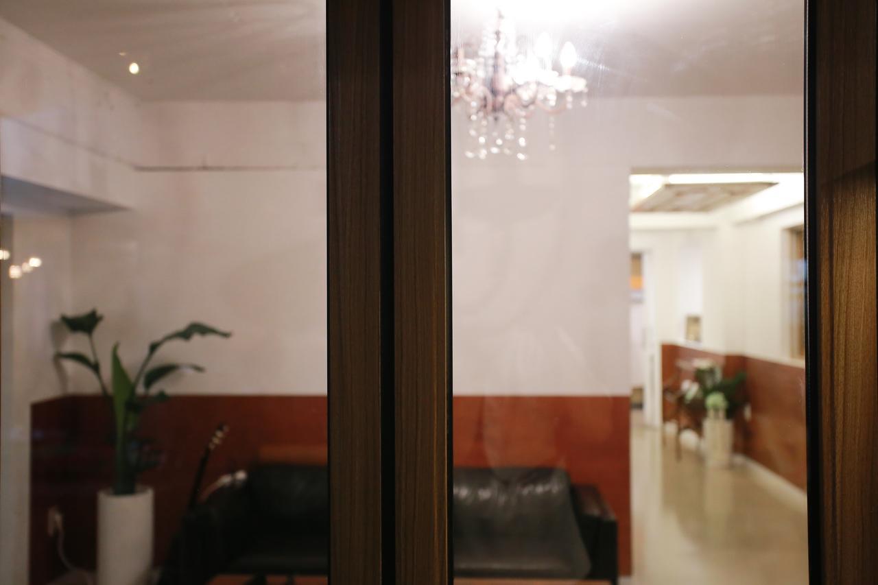 Ultari Hostel Jongno Сеул Экстерьер фото