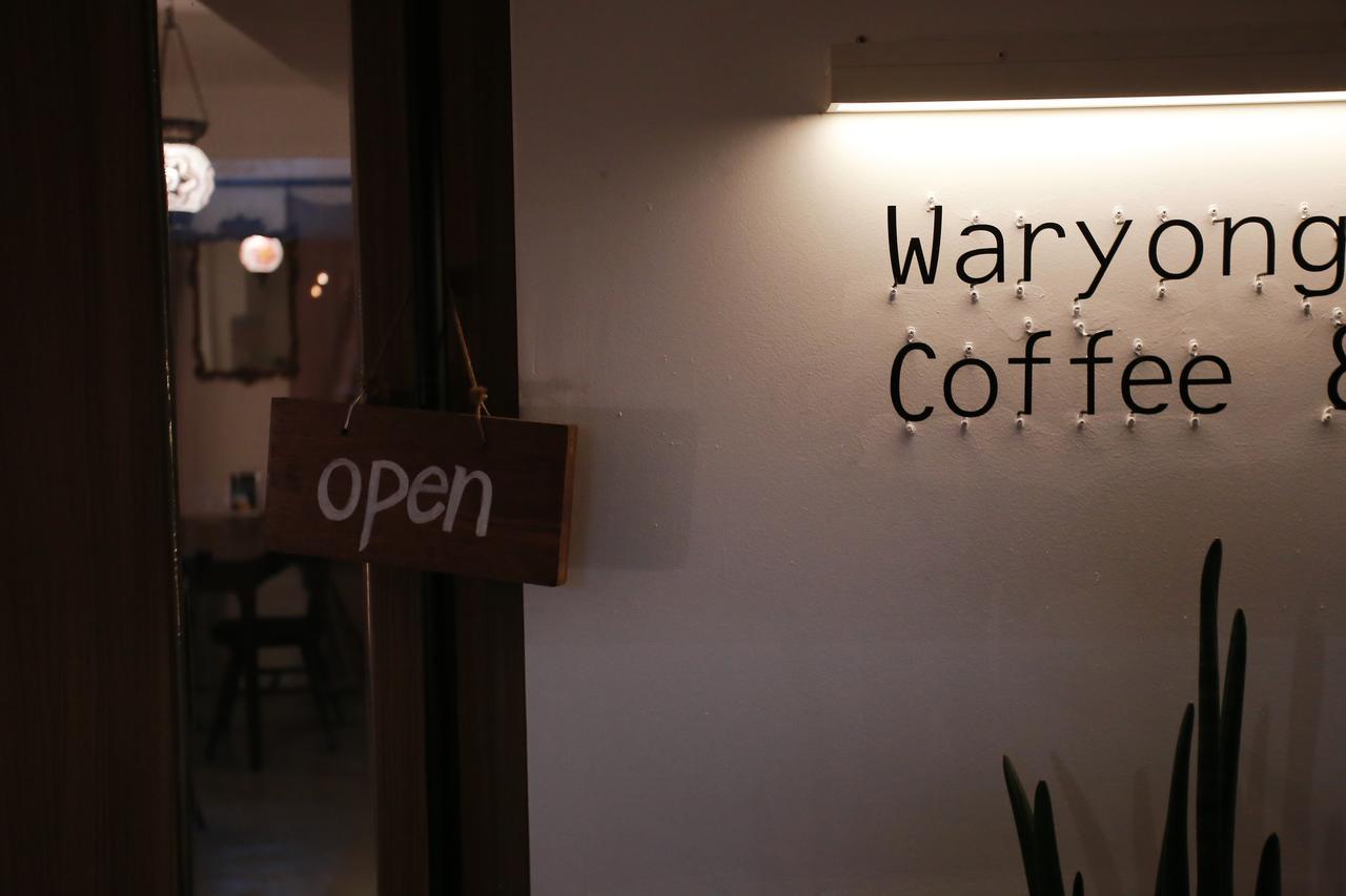 Ultari Hostel Jongno Сеул Экстерьер фото